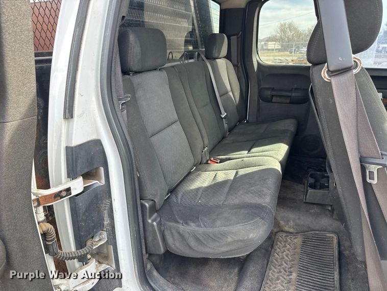 image for item NB9028 2010 Chevrolet Silverado 2500 Ext. Cab dump flatbed truck