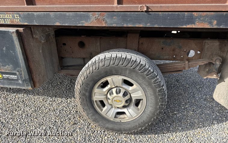 image for item NB9028 2010 Chevrolet Silverado 2500 Ext. Cab dump flatbed truck