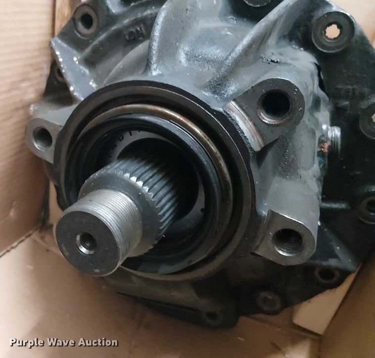 image for item NC9752 Dana Spicer S15-140N rear differential