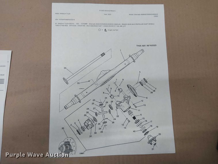 image for item NC9752 Dana Spicer S15-140N rear differential