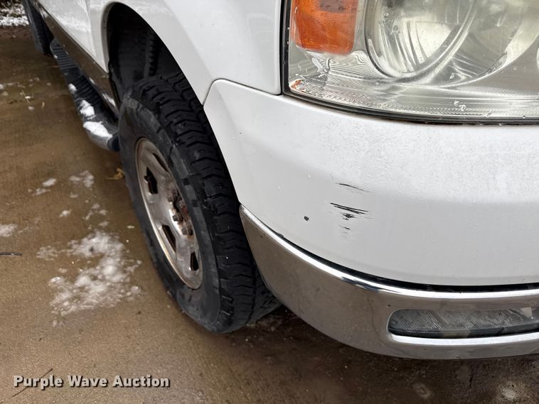 image for item ND9447 2005 Ford F150 SuperCab pickup truck