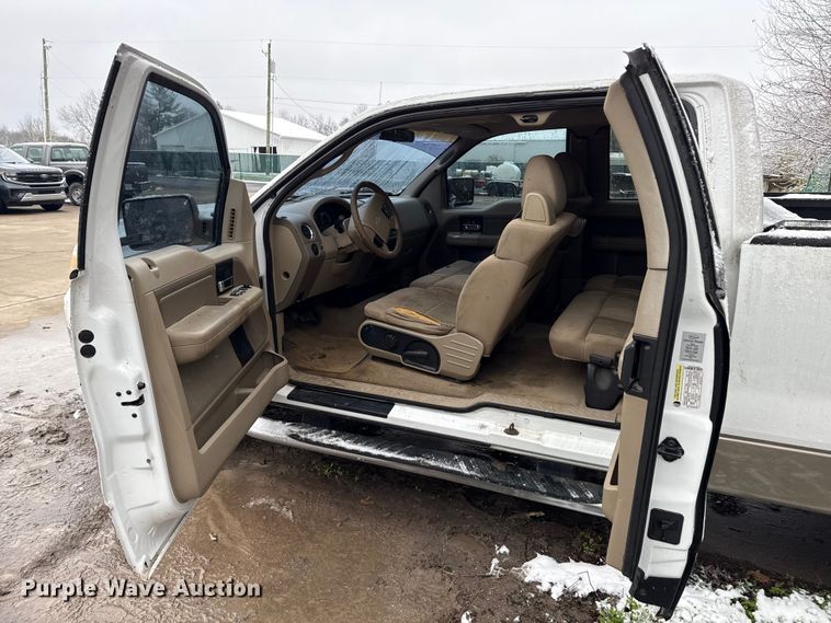 image for item ND9447 2005 Ford F150 SuperCab pickup truck