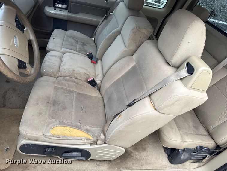 image for item ND9447 2005 Ford F150 SuperCab pickup truck