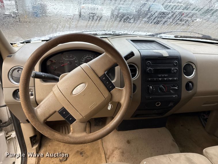 image for item ND9447 2005 Ford F150 SuperCab pickup truck