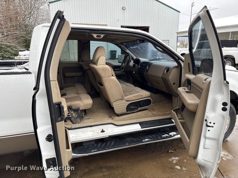 image for item ND9447 2005 Ford F150 SuperCab pickup truck