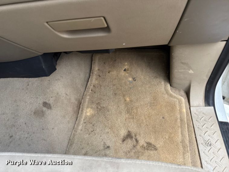 image for item ND9447 2005 Ford F150 SuperCab pickup truck