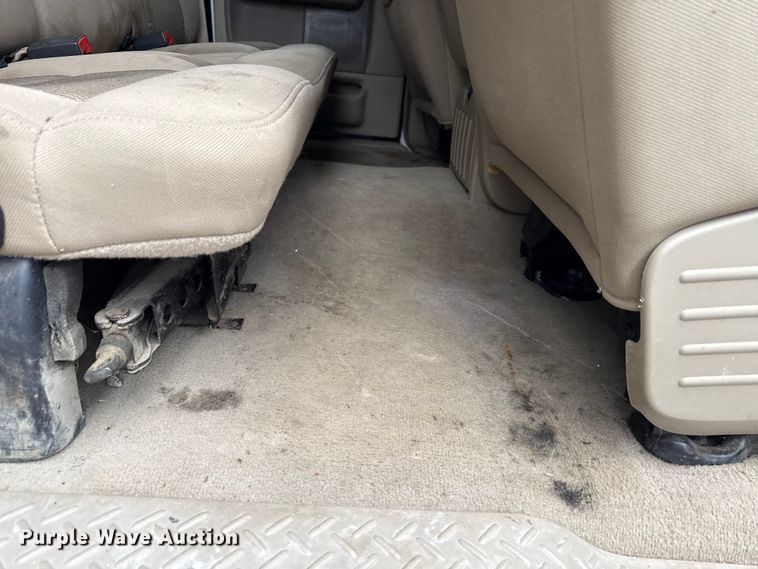 image for item ND9447 2005 Ford F150 SuperCab pickup truck