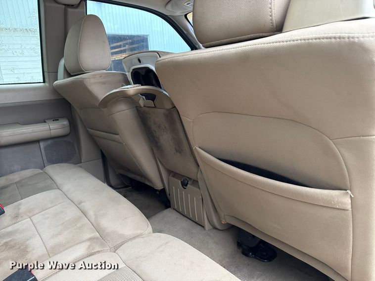 image for item ND9447 2005 Ford F150 SuperCab pickup truck