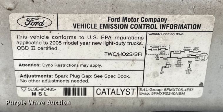 image for item ND9447 2005 Ford F150 SuperCab pickup truck