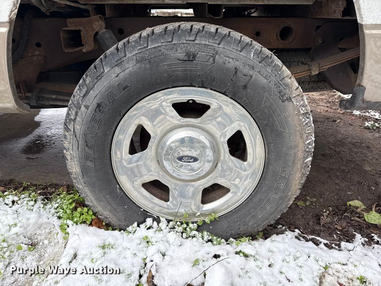 image for item ND9447 2005 Ford F150 SuperCab pickup truck