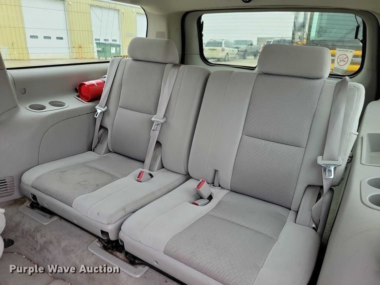 image for item NO9803 2009 Chevrolet Suburban 1500 SUV