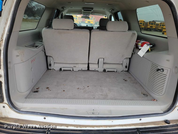 image for item NO9803 2009 Chevrolet Suburban 1500 SUV