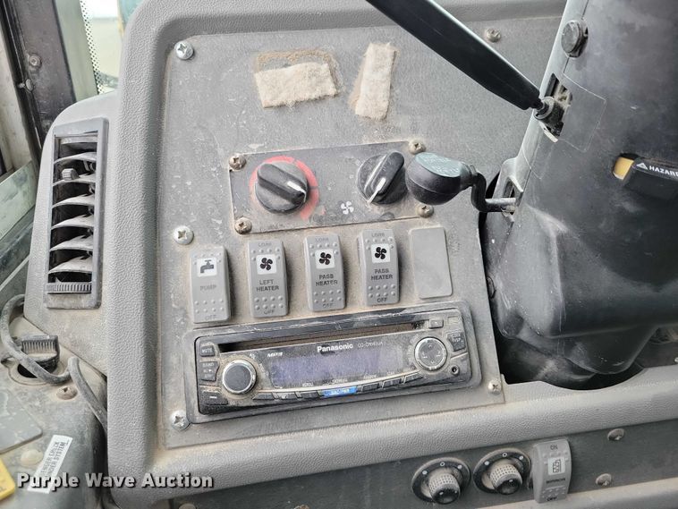 image for item NO9804 2016 Thomas school bus