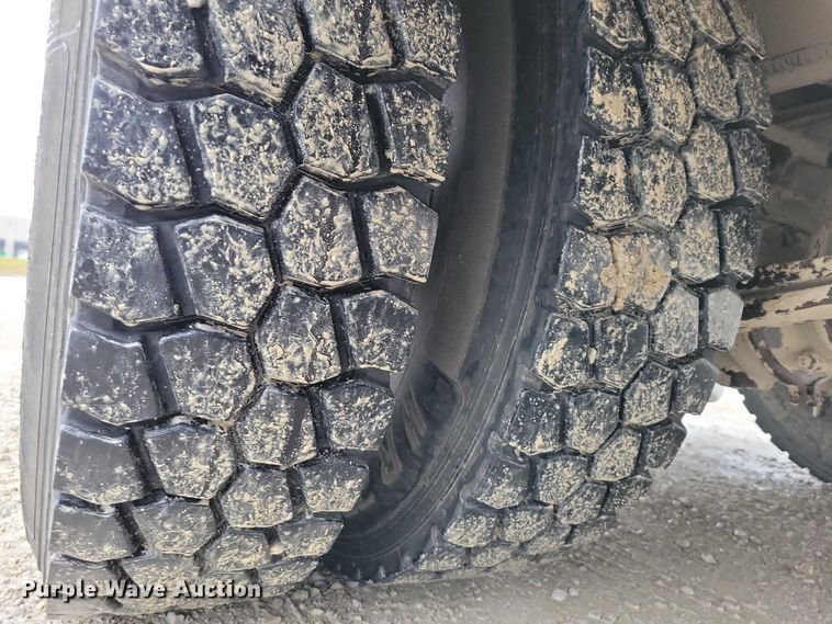 image for item NO9804 2016 Thomas school bus