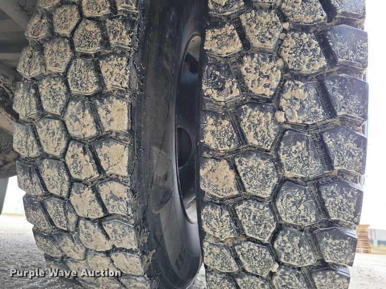 image for item NO9804 2016 Thomas school bus