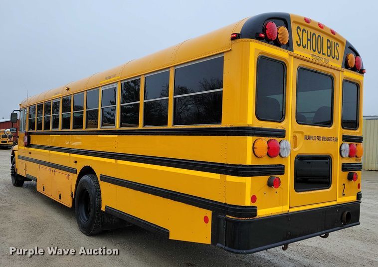 image for item NO9805 2015 IC school bus