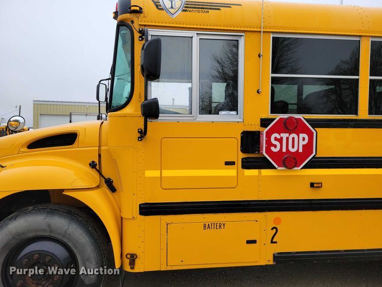 image for item NO9805 2015 IC school bus