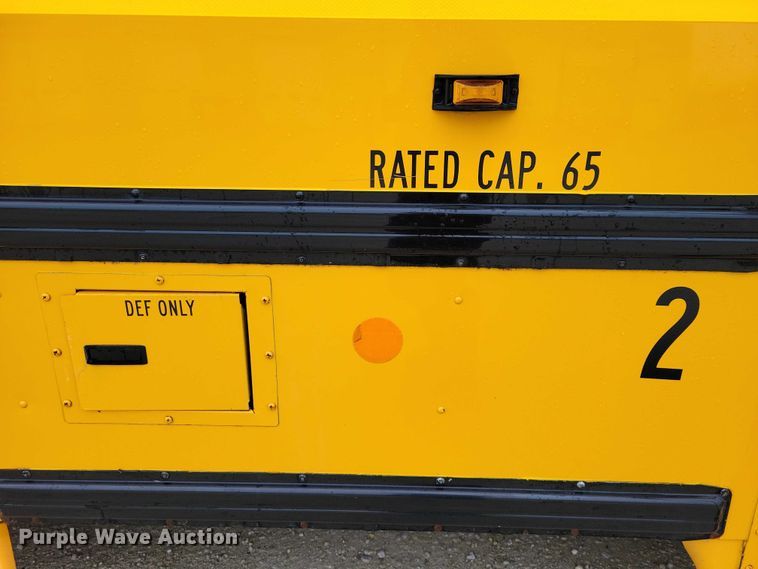 image for item NO9805 2015 IC school bus