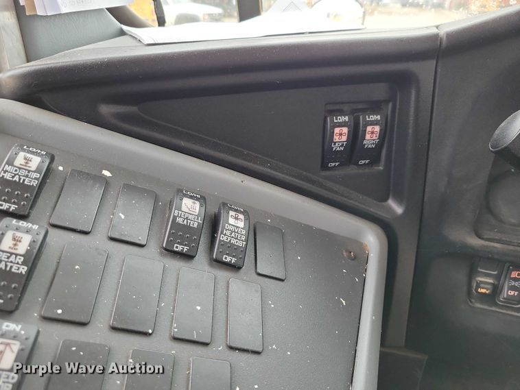 image for item NO9805 2015 IC school bus