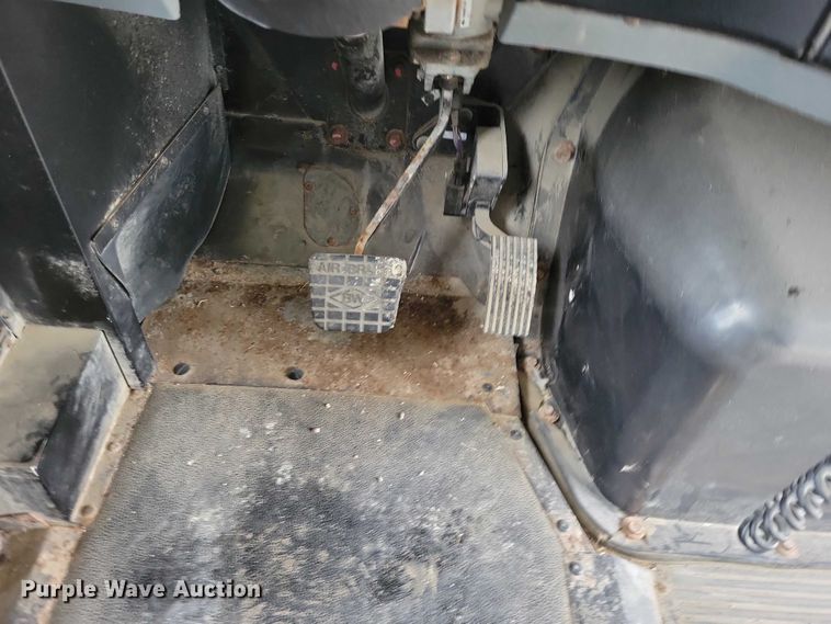 image for item NO9805 2015 IC school bus