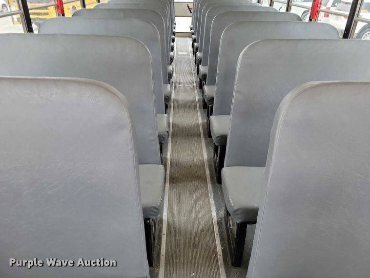 image for item NO9805 2015 IC school bus