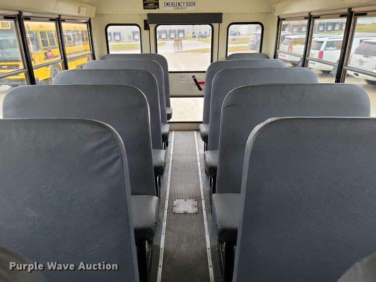 image for item NO9805 2015 IC school bus