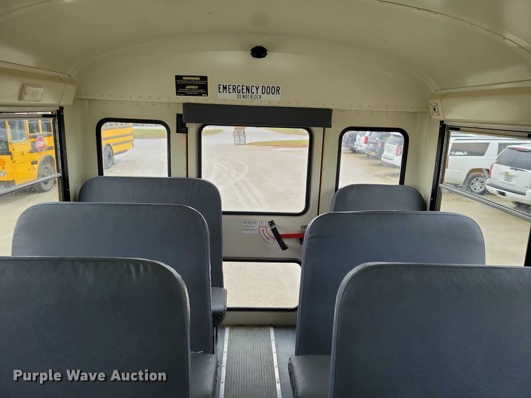 image for item NO9805 2015 IC school bus