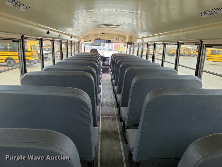 image for item NO9805 2015 IC school bus