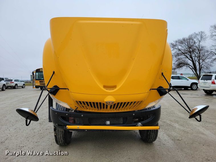 image for item NO9805 2015 IC school bus