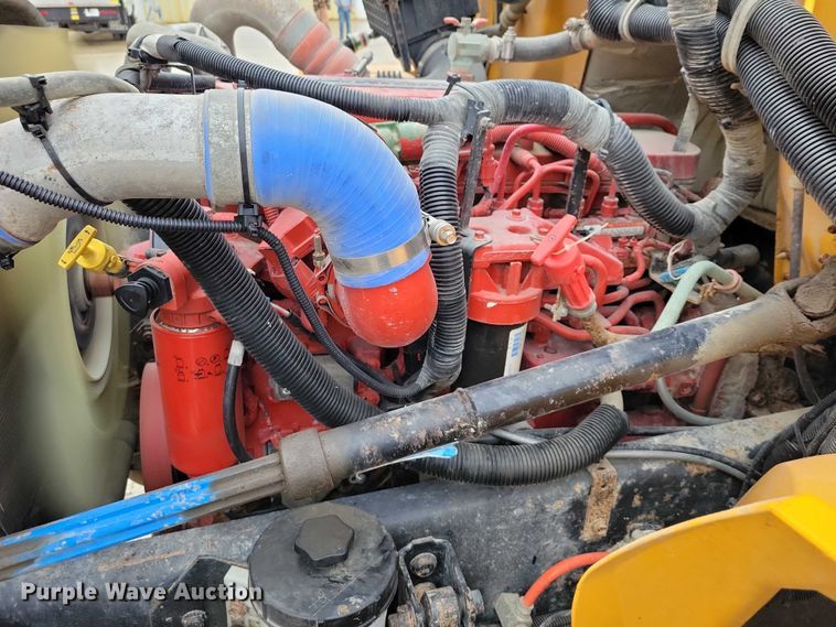 image for item NO9805 2015 IC school bus