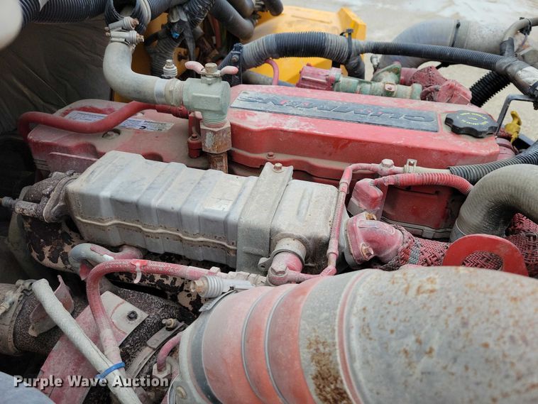 image for item NO9805 2015 IC school bus