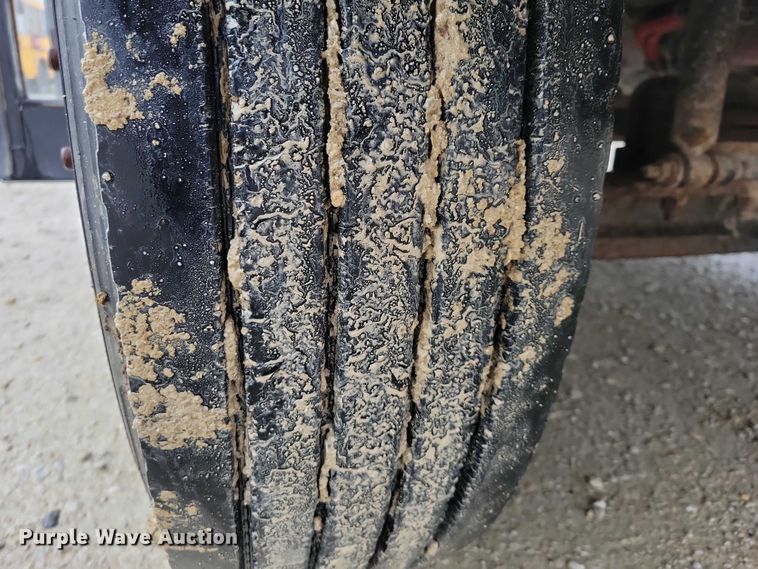 image for item NO9805 2015 IC school bus