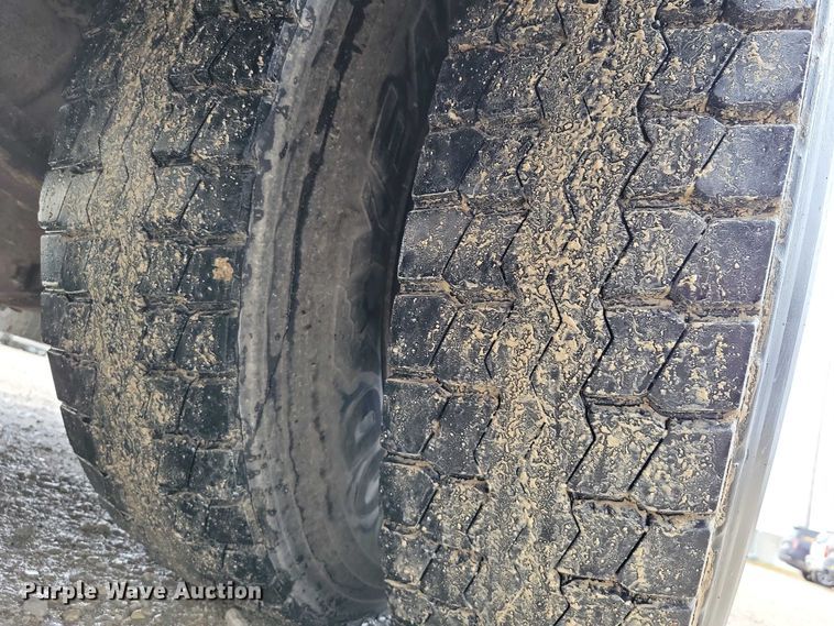 image for item NO9805 2015 IC school bus