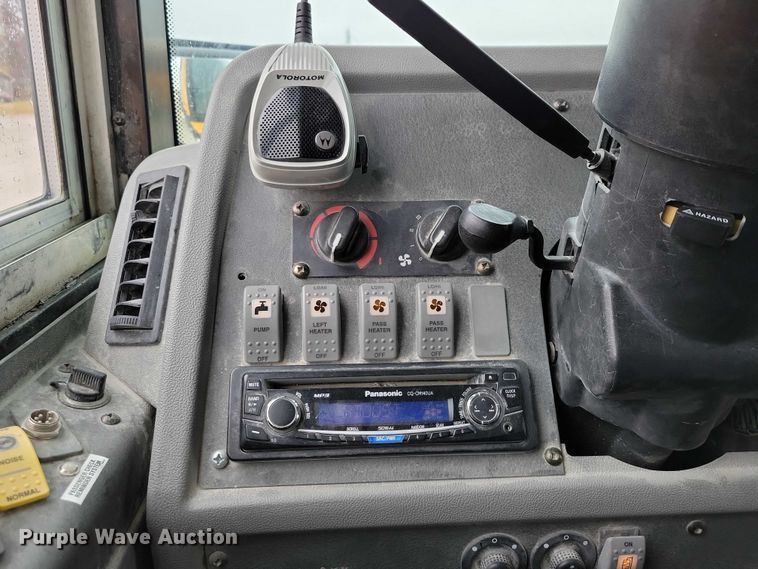 image for item NO9806 2016 Thomas school bus