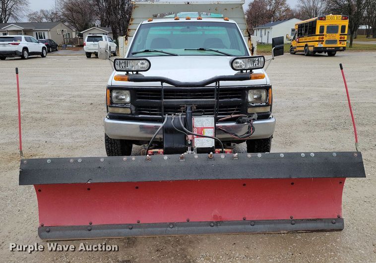 image for item NO9808 1999 Chevrolet K3500 dump flatbed pickup truck