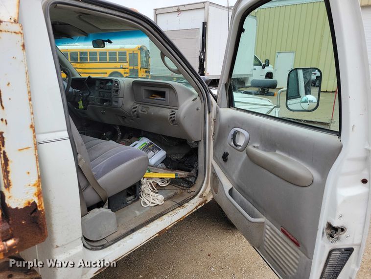 image for item NO9808 1999 Chevrolet K3500 dump flatbed pickup truck