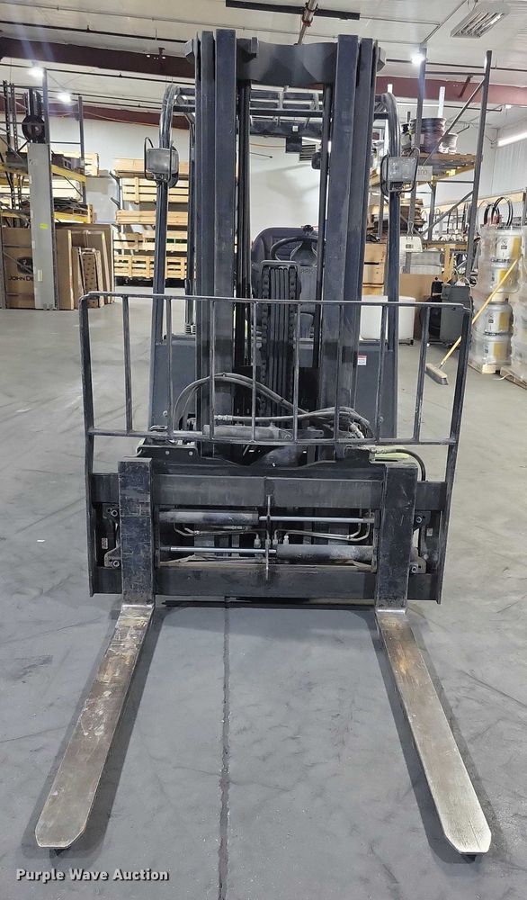 image for item NO9809 Clark GEX30 forklift