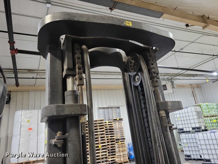 image for item NO9809 Clark GEX30 forklift