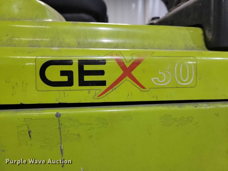 image for item NO9809 Clark GEX30 forklift