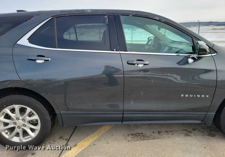 image for item NO9810 2020 Chevrolet Equinox LT SUV