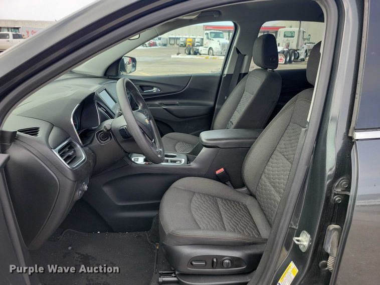 image for item NO9810 2020 Chevrolet Equinox LT SUV