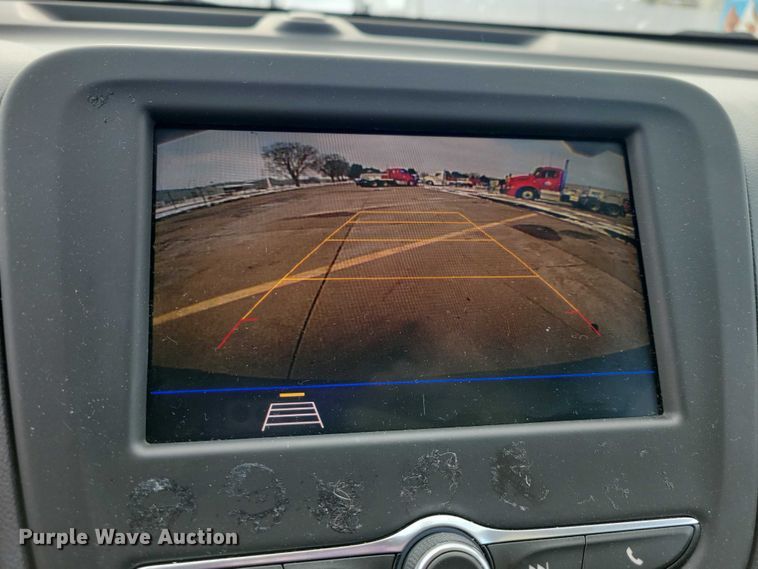 image for item NO9810 2020 Chevrolet Equinox LT SUV