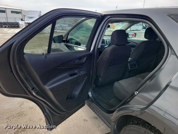 image for item NO9810 2020 Chevrolet Equinox LT SUV