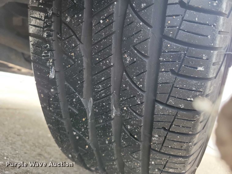 image for item NO9810 2020 Chevrolet Equinox LT SUV