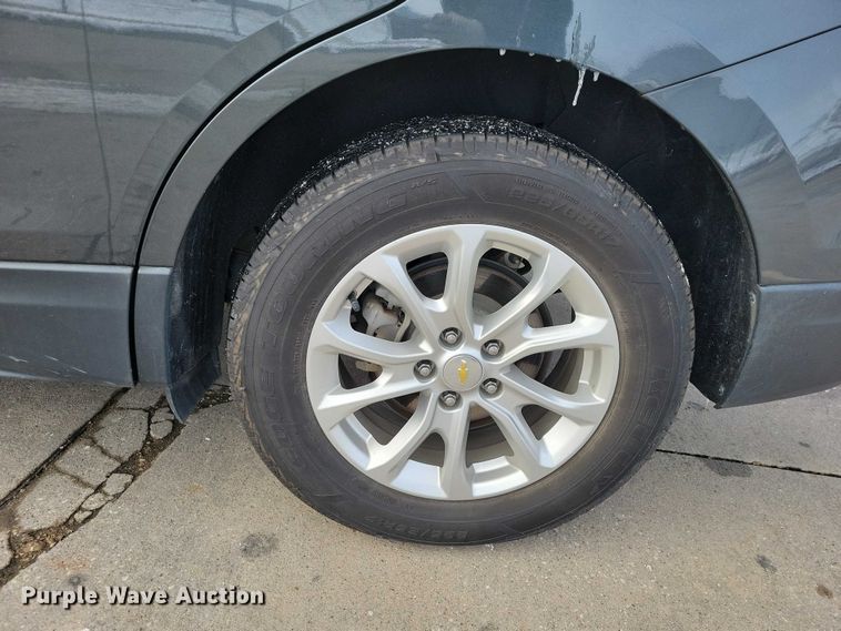 image for item NO9810 2020 Chevrolet Equinox LT SUV
