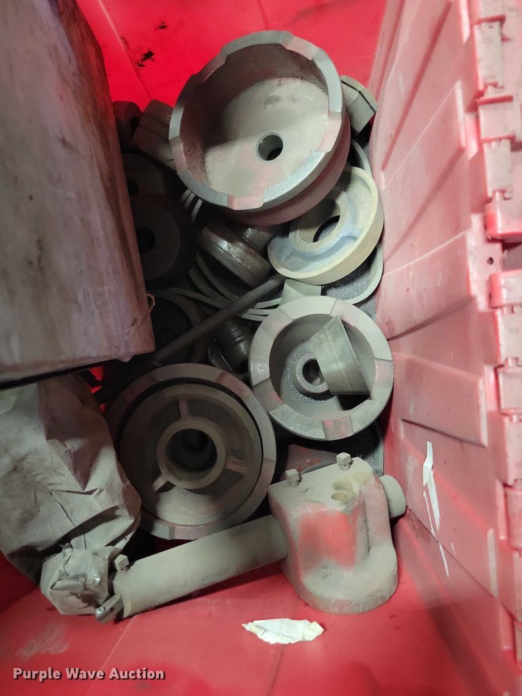 image for item NO9811 Accu-Turn 8922 brake lathe