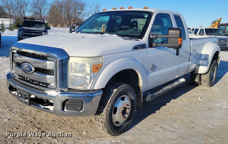 image for item NO9813 2011 Ford F350 Super Duty SuperCab pickup truck