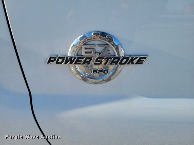 image for item NO9813 2011 Ford F350 Super Duty SuperCab pickup truck