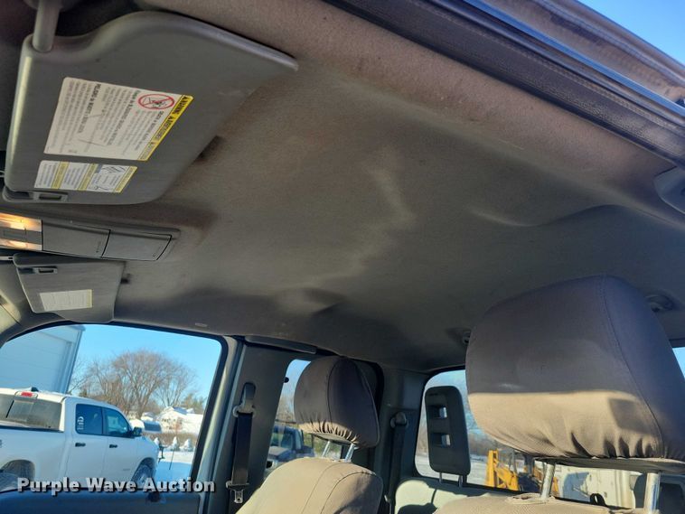 image for item NO9813 2011 Ford F350 Super Duty SuperCab pickup truck