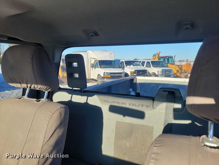 image for item NO9813 2011 Ford F350 Super Duty SuperCab pickup truck